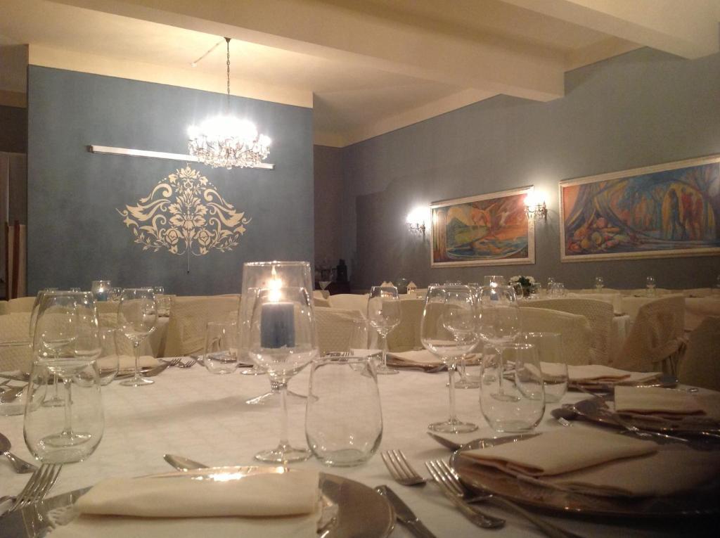 Albergo & Ristorante Selvatico Rivanazzano Terme Exterior foto